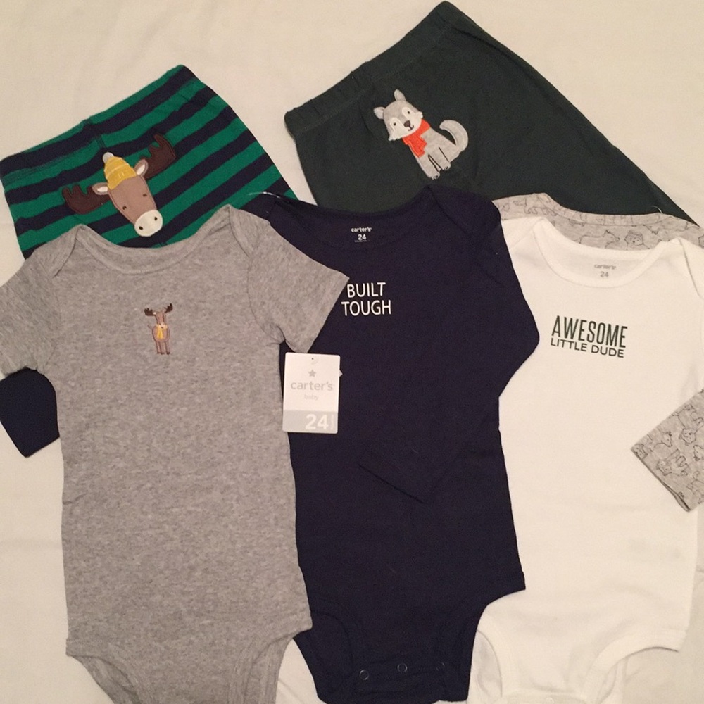 Carter's 24M Moose And Wolf set